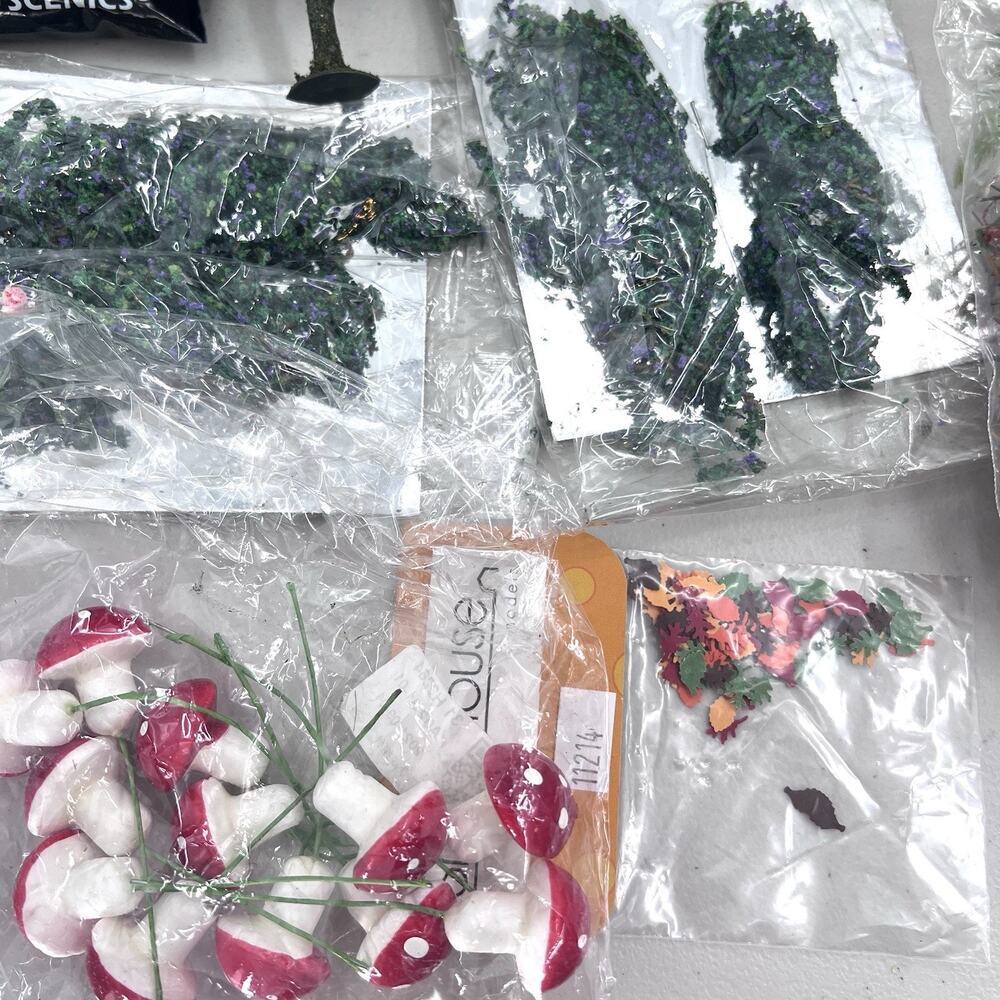 Model Train Plastic Plants Trees Bushes Flowers Doll House Arts & Crafts - Picture 2 of 10
